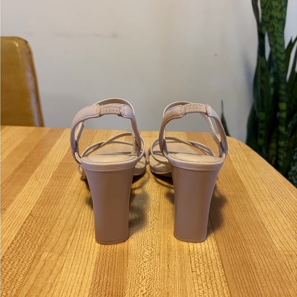 Call it Spring Heels - Picture 4 of 4